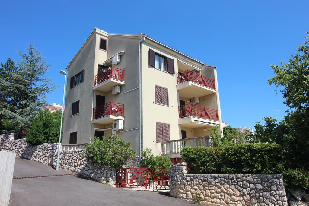Apartments Nikola Novi Vinodolski Eksteriør bilde