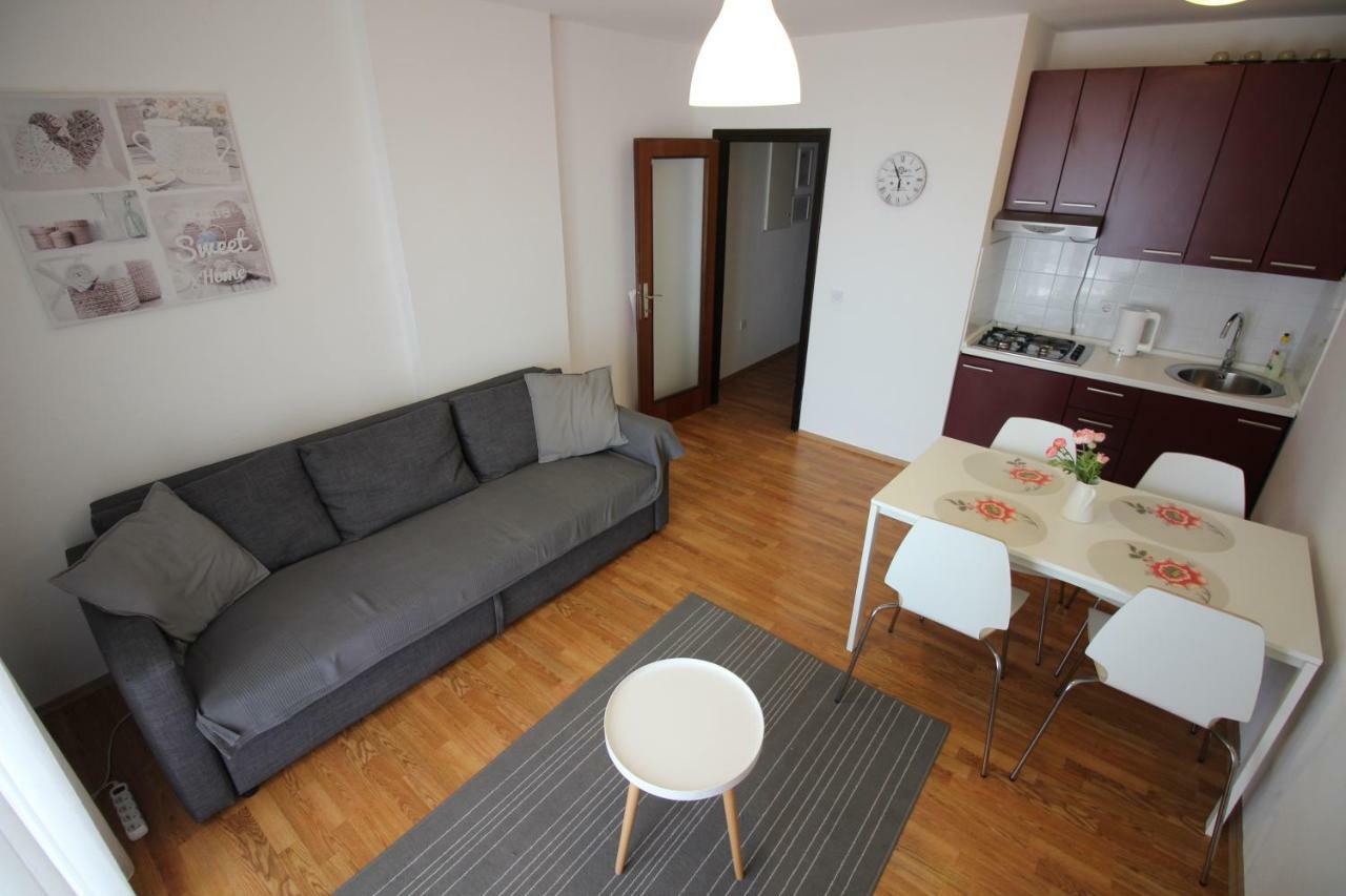 Apartments Nikola Novi Vinodolski Eksteriør bilde