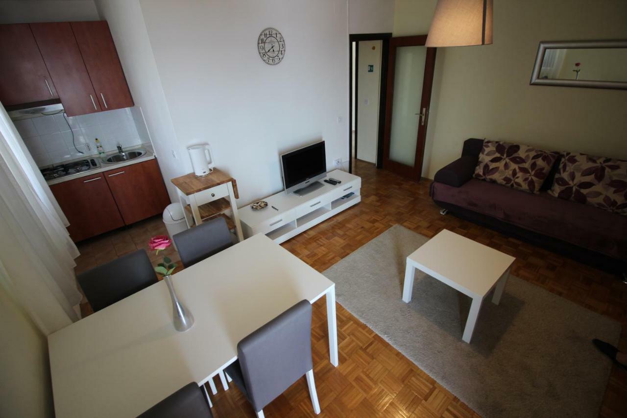 Apartments Nikola Novi Vinodolski Eksteriør bilde