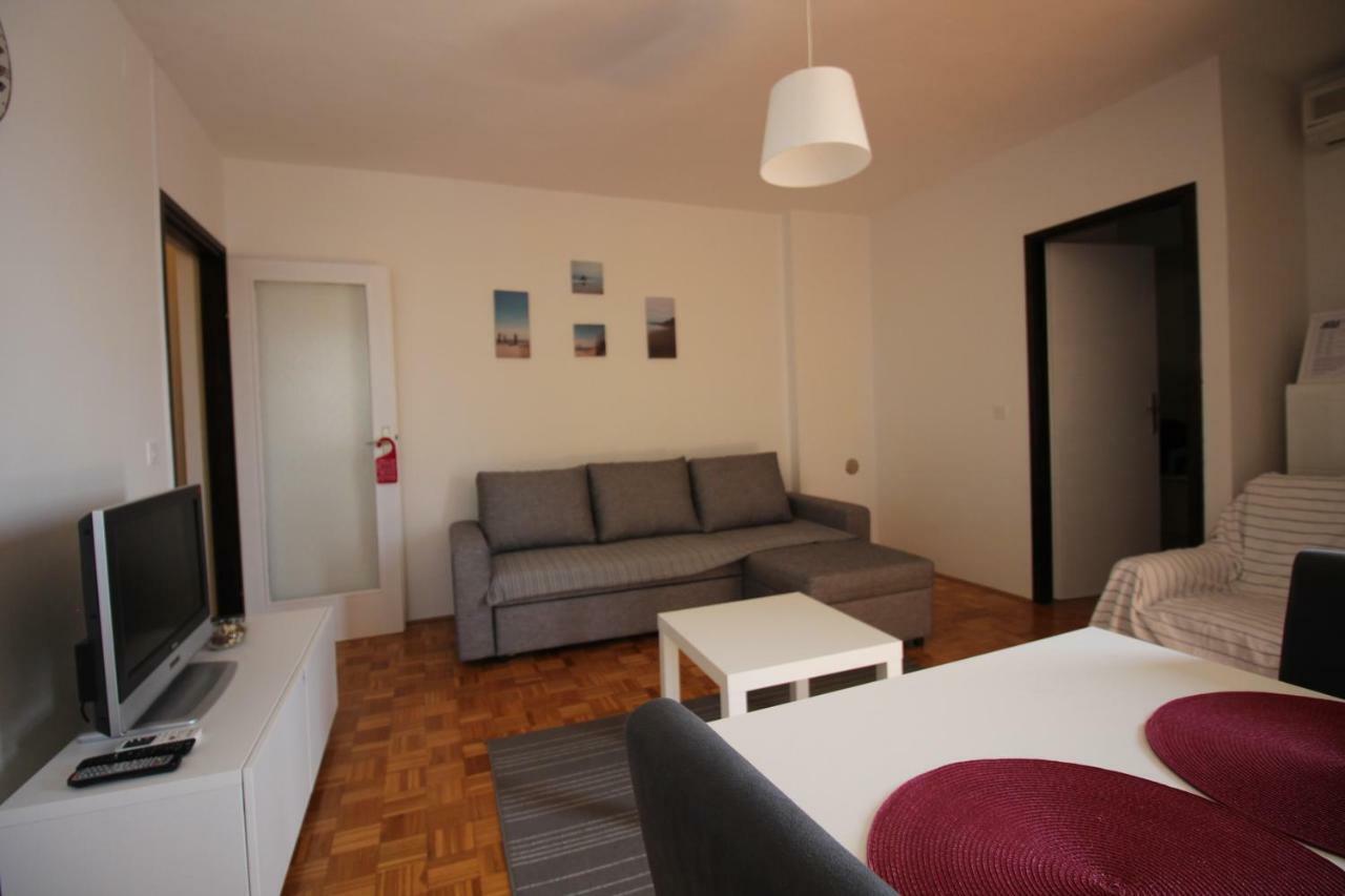 Apartments Nikola Novi Vinodolski Eksteriør bilde