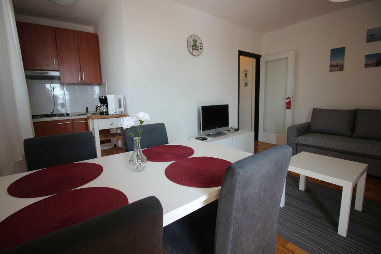 Apartments Nikola Novi Vinodolski Eksteriør bilde